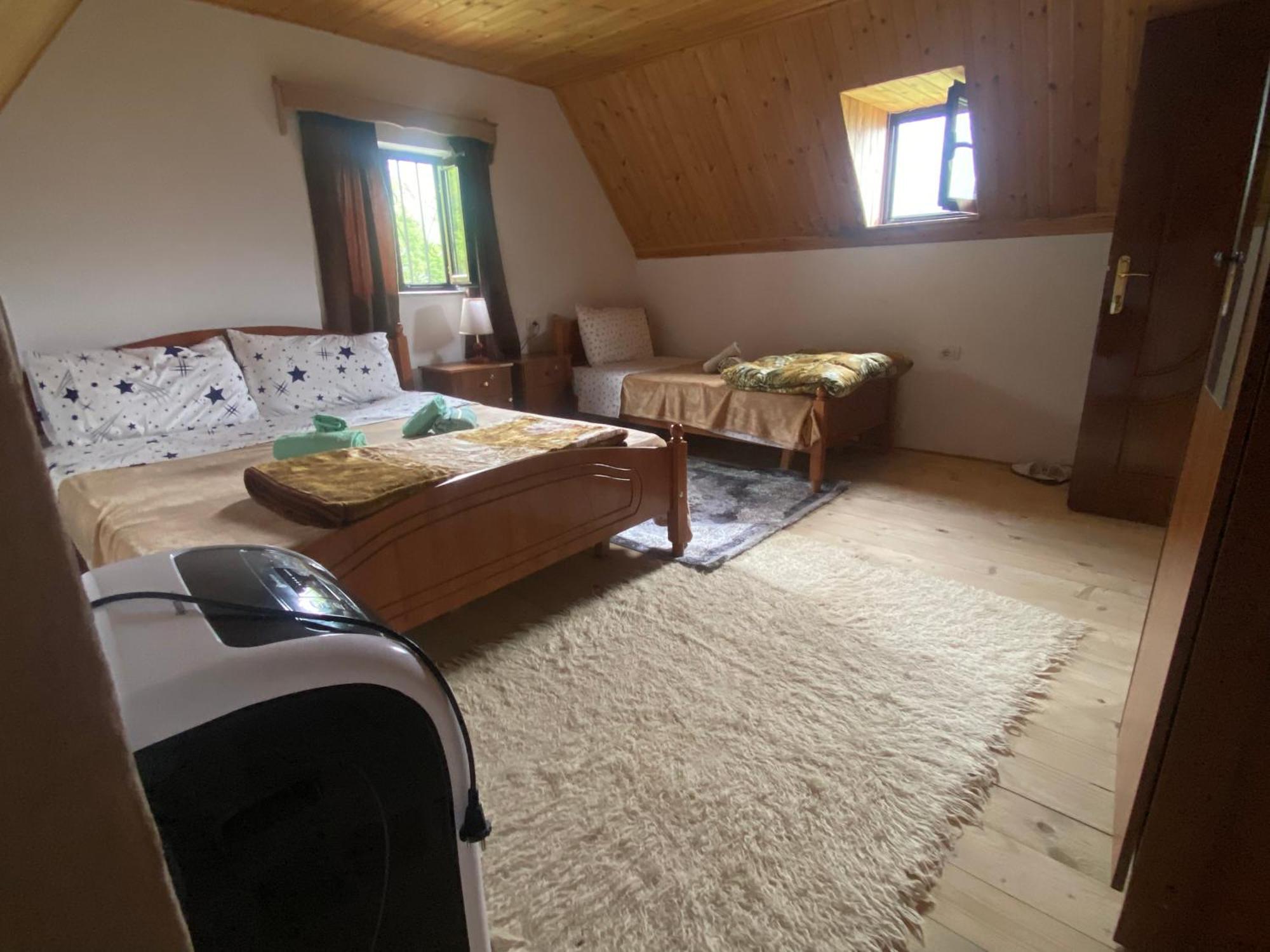 Guesthouse Freskia ثيث المظهر الخارجي الصورة